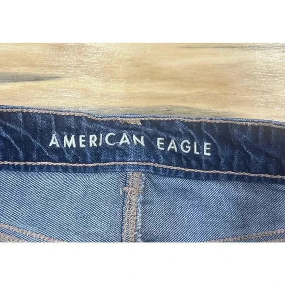 American Eagle TOMGIRL Denim Short Women’s Size 4 Raw Hem Distressed - Picture 6 of 13